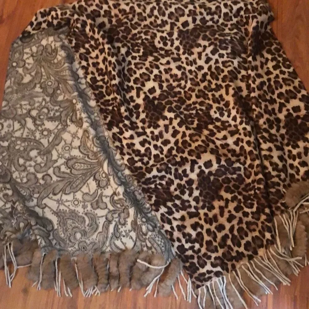 La Fiorentina luxury Leopard paisley reversible wrap shawl with rabbit fur and w